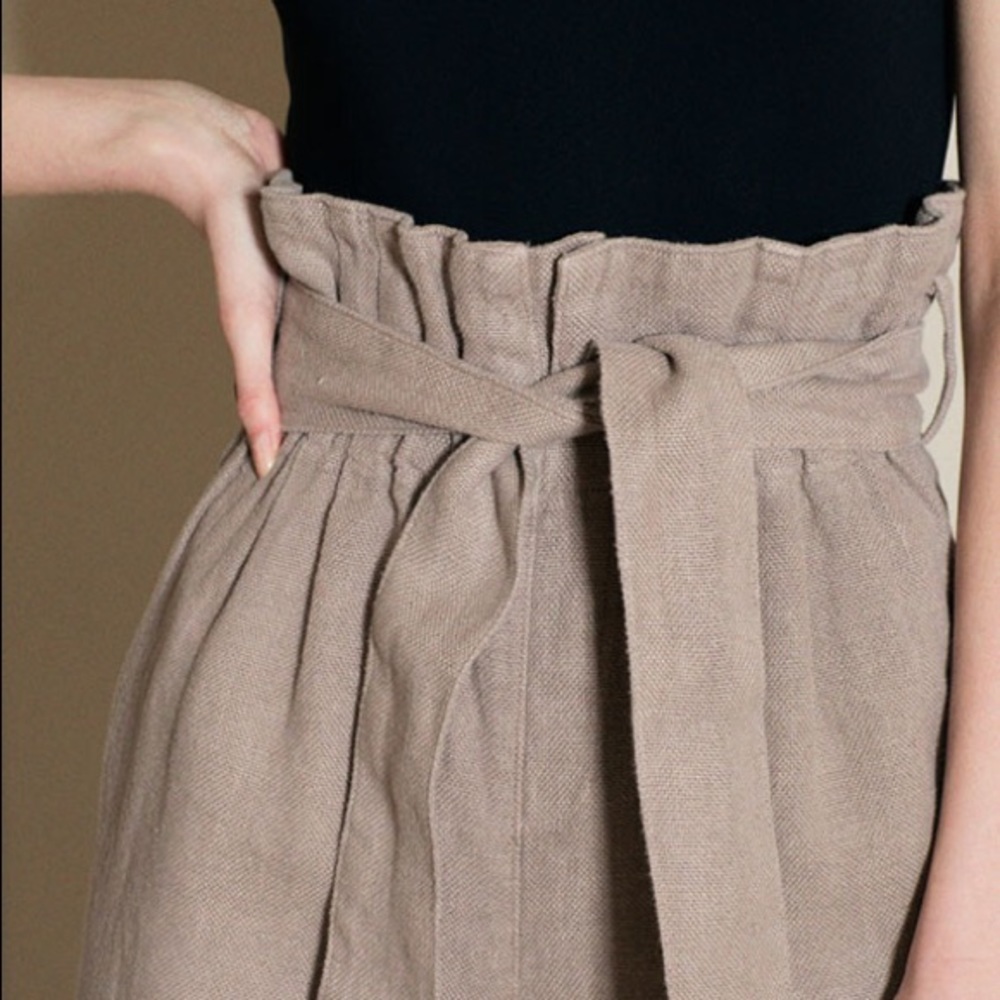 Black Crane Burlap Pants in Oatmeal - Picture 3 of 13